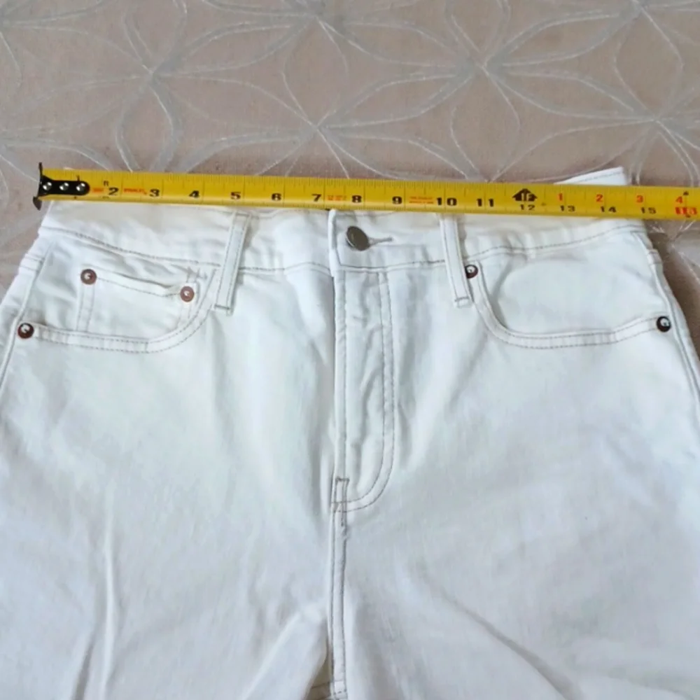 White GAP Denim Shorts!
